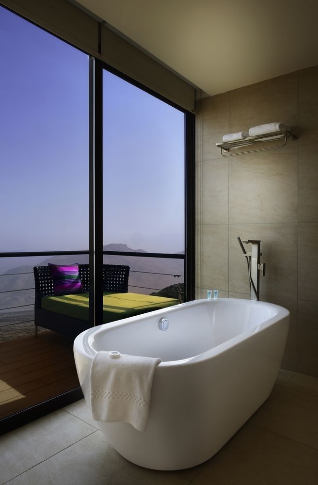 The View 3*